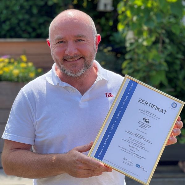Kim Labs GmbH erfolgreich mit ISO 9001 zertifiziert